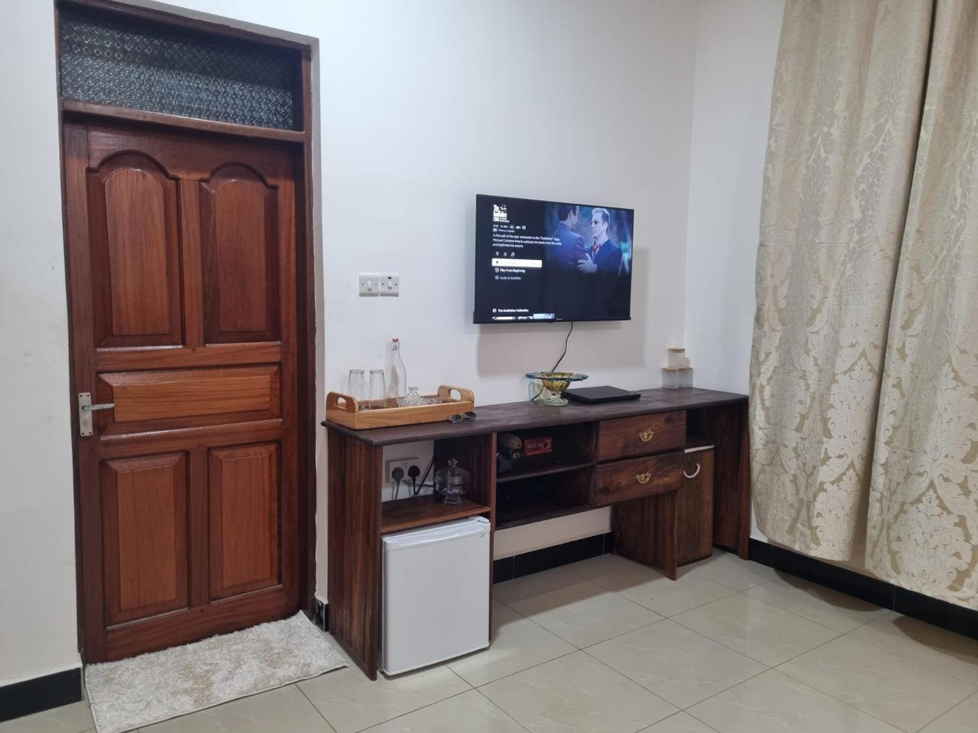 64 Zenj House Luxury Airport B&B Mbweni Zewnętrze zdjęcie