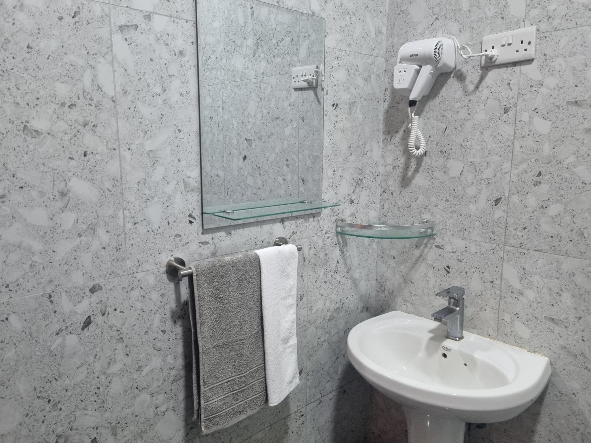 64 Zenj House Luxury Airport B&B Mbweni Zewnętrze zdjęcie