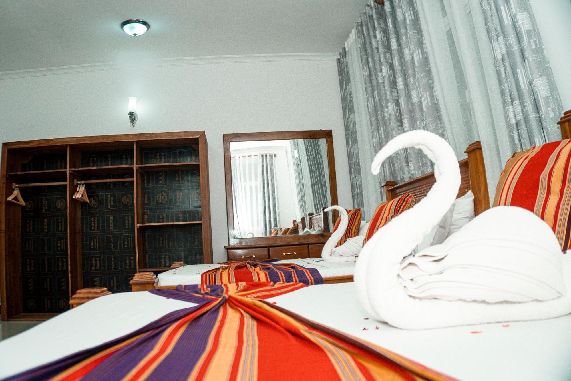 64 Zenj House Luxury Airport B&B Mbweni Zewnętrze zdjęcie