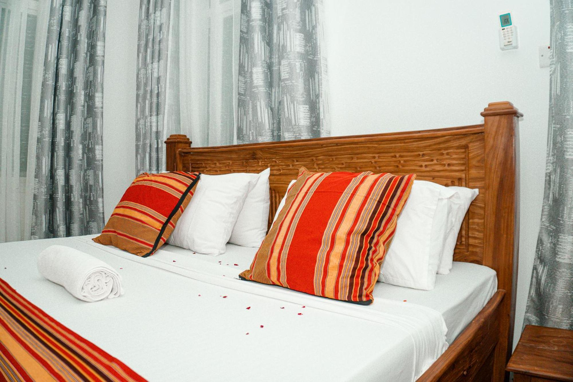 64 Zenj House Luxury Airport B&B Mbweni Zewnętrze zdjęcie