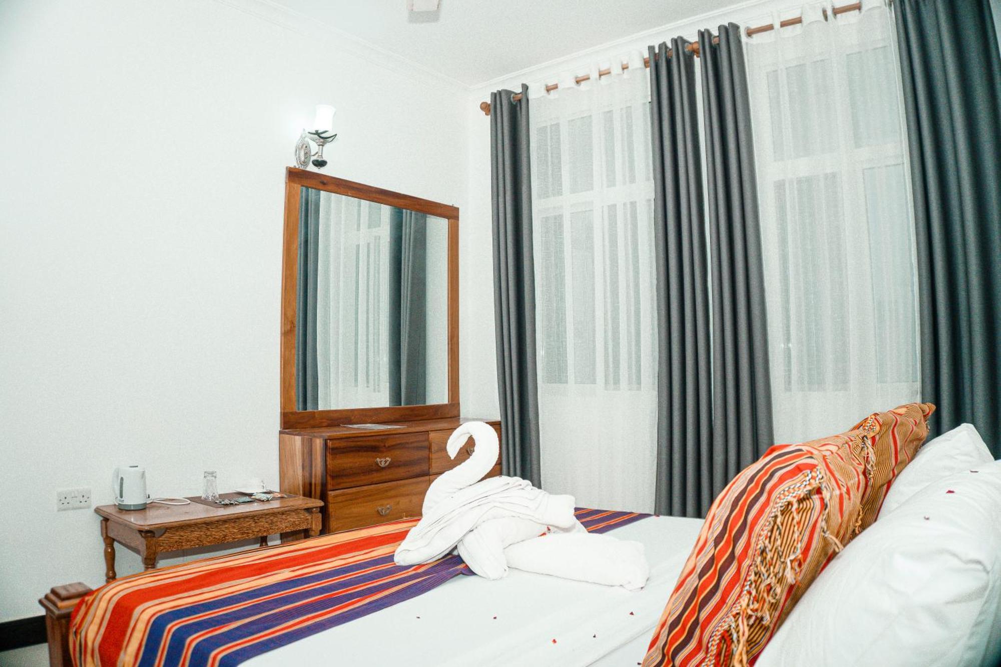 64 Zenj House Luxury Airport B&B Mbweni Zewnętrze zdjęcie