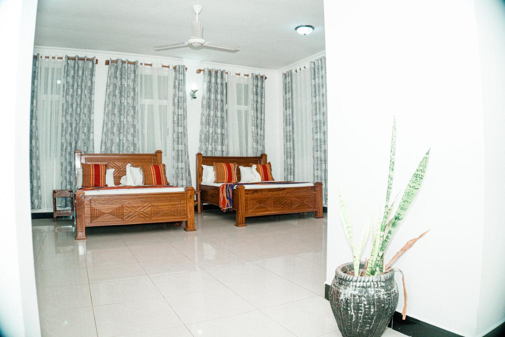 64 Zenj House Luxury Airport B&B Mbweni Zewnętrze zdjęcie